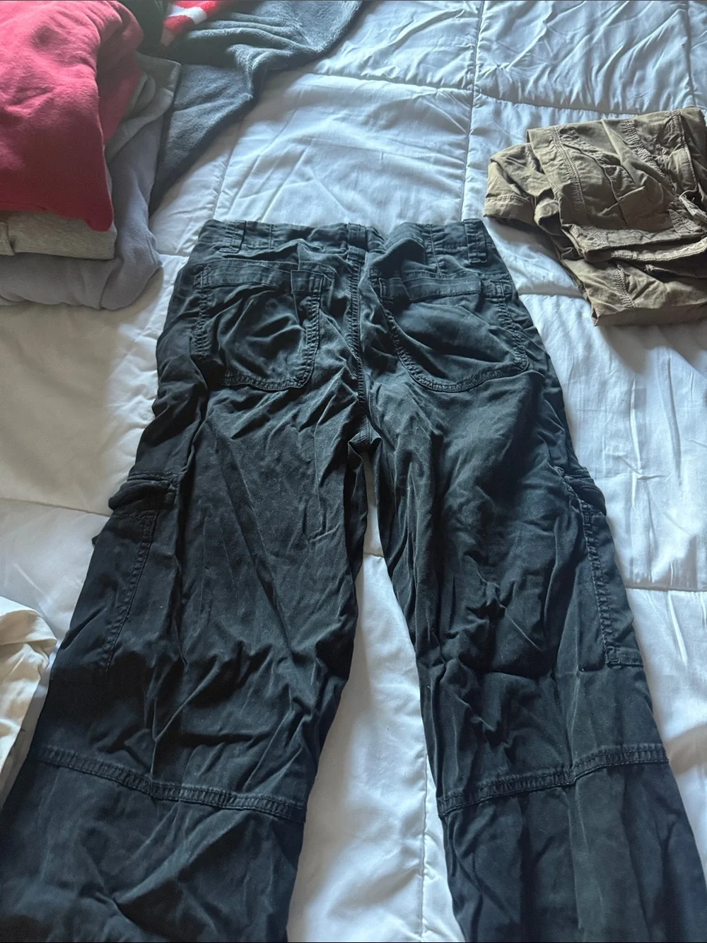 American Eagle Outfitters Black Cargo Pants with Utility Pockets